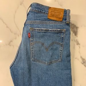Levi’s Wedgie Jeans